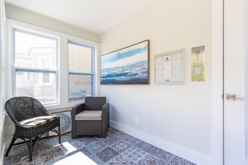 112 King Street # 3