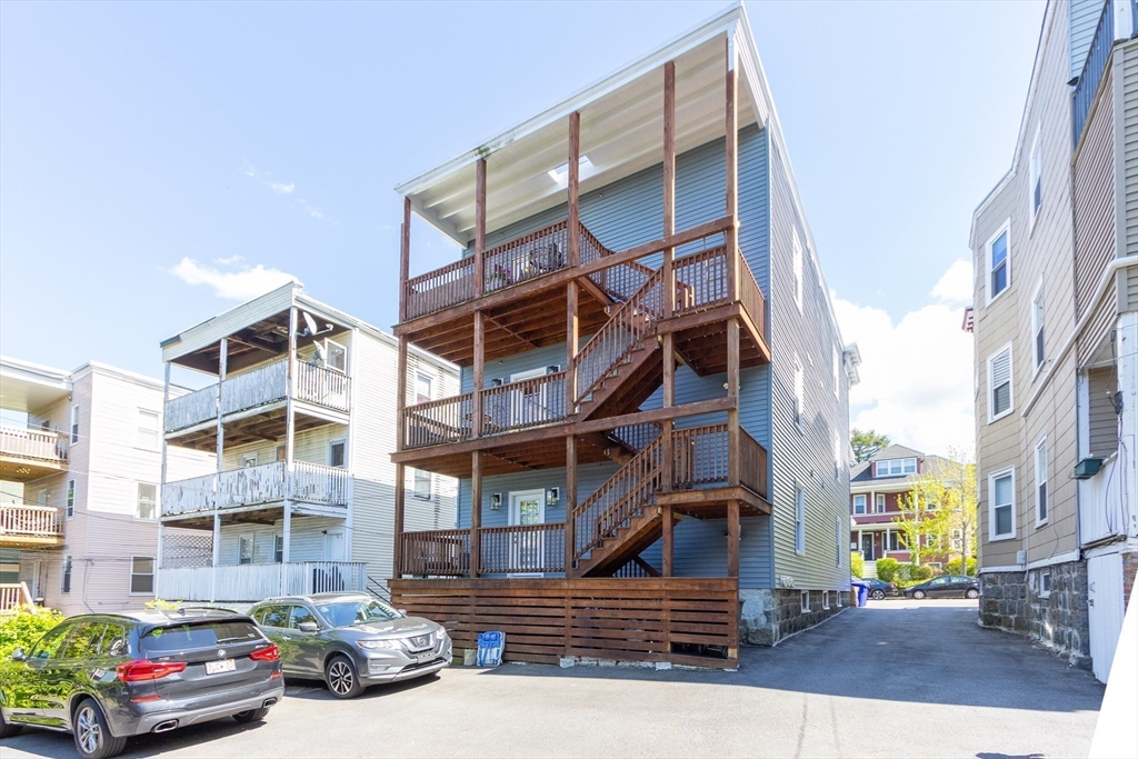 112 King Street # 3