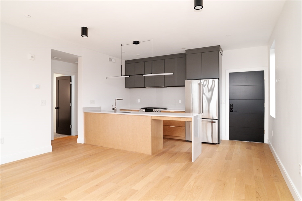 182 Tremont # 3