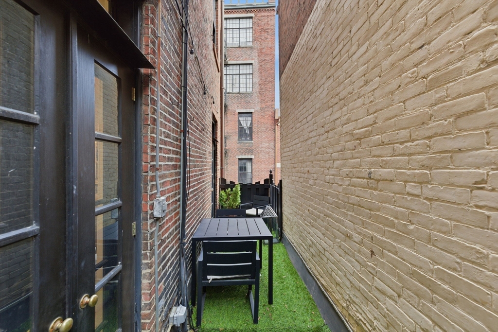 50 River St.