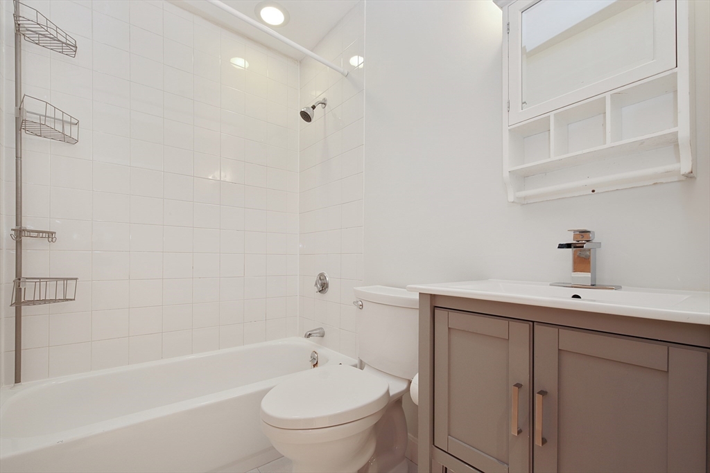 107 South # 3D