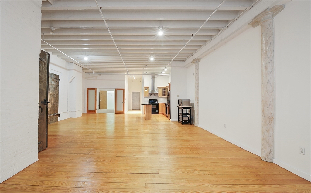 107 South # 3D