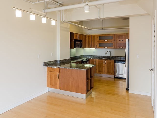 210 South Street # 4 Unit: 4-4