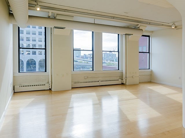 210 South Street # 4 Unit: 4-4