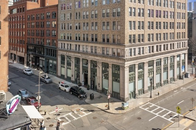 210 South Street # 4 Unit: 4-4