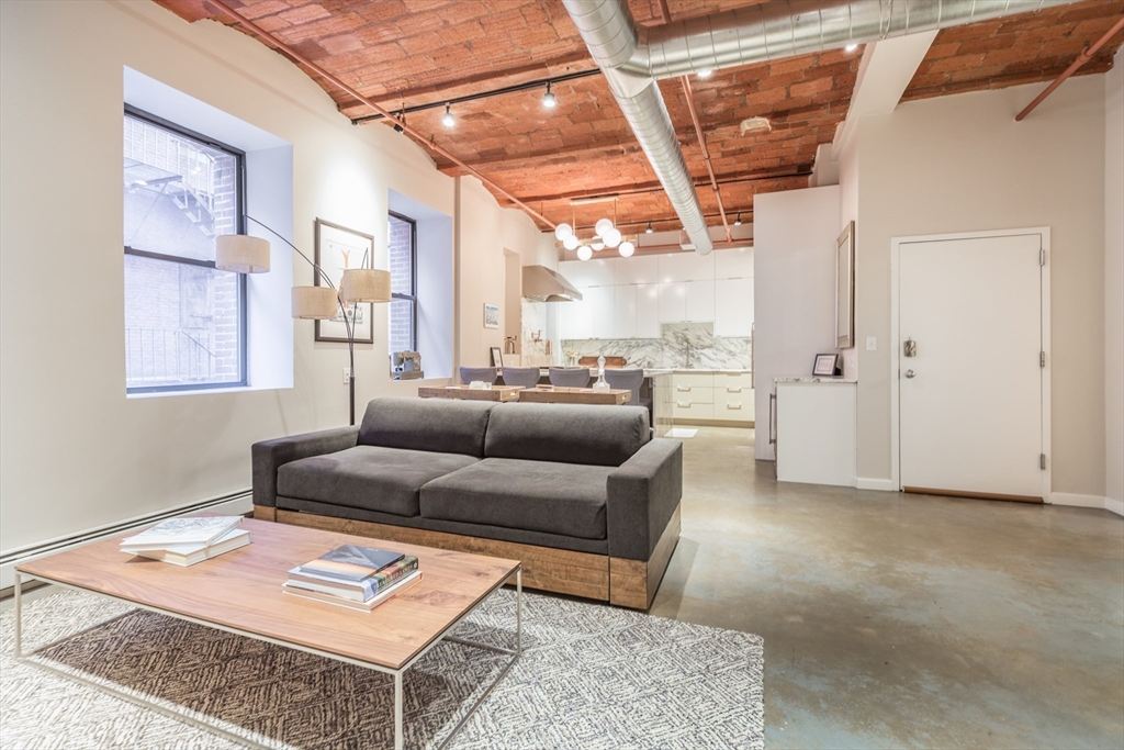 717 Atlantic Avenue # 3C