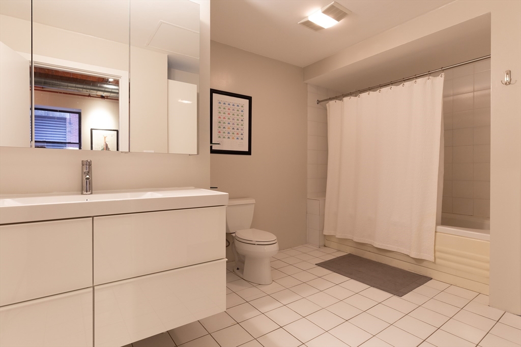 717 Atlantic Avenue # 3C