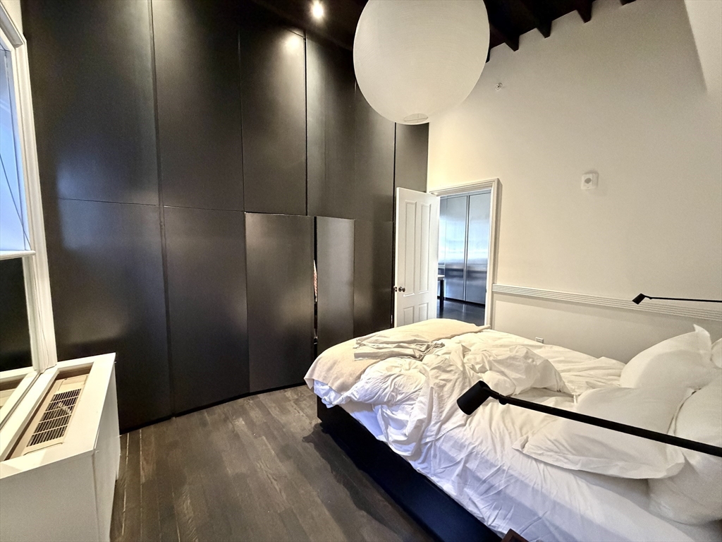 177 Commonwealth Ave # 11