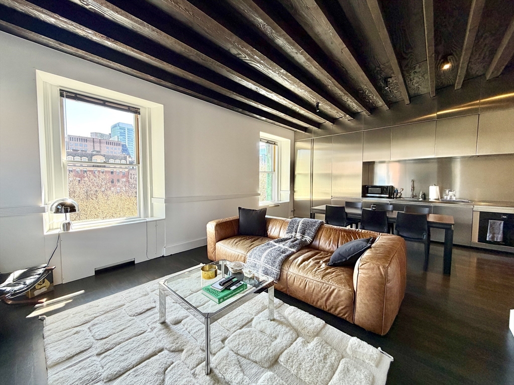 177 Commonwealth Ave # 11