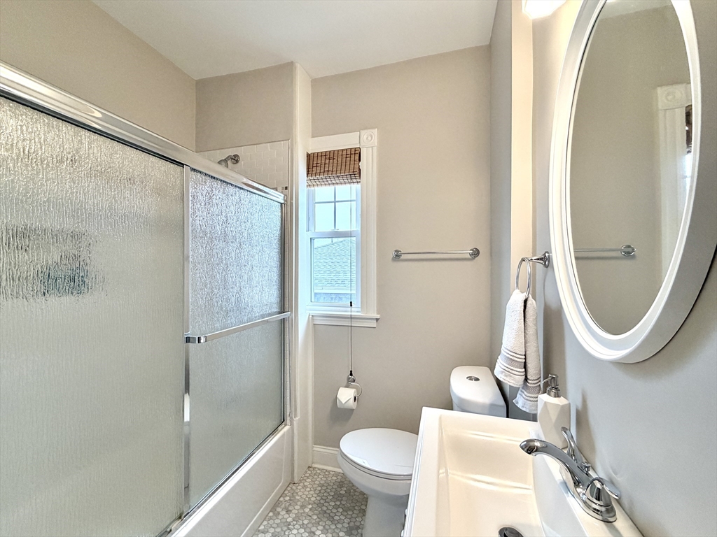 37 Moseley Street # 3