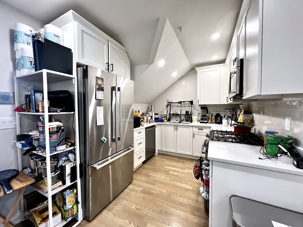 32 Blaine Street # 3