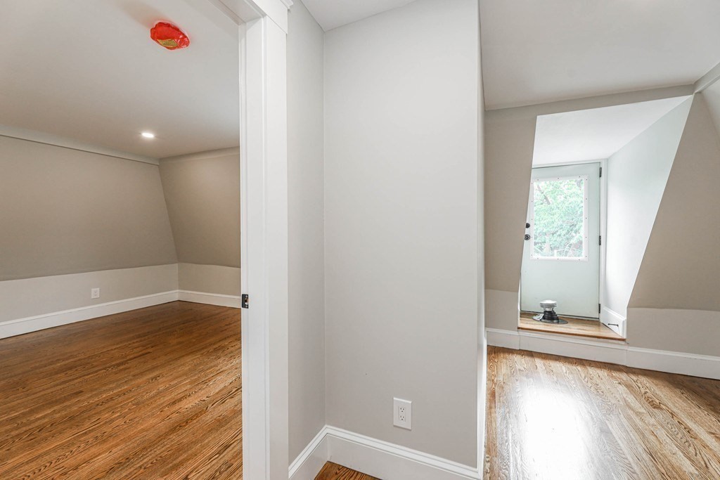 52 Maple Street # 2