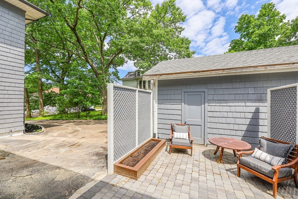 52 Maple Street # 2
