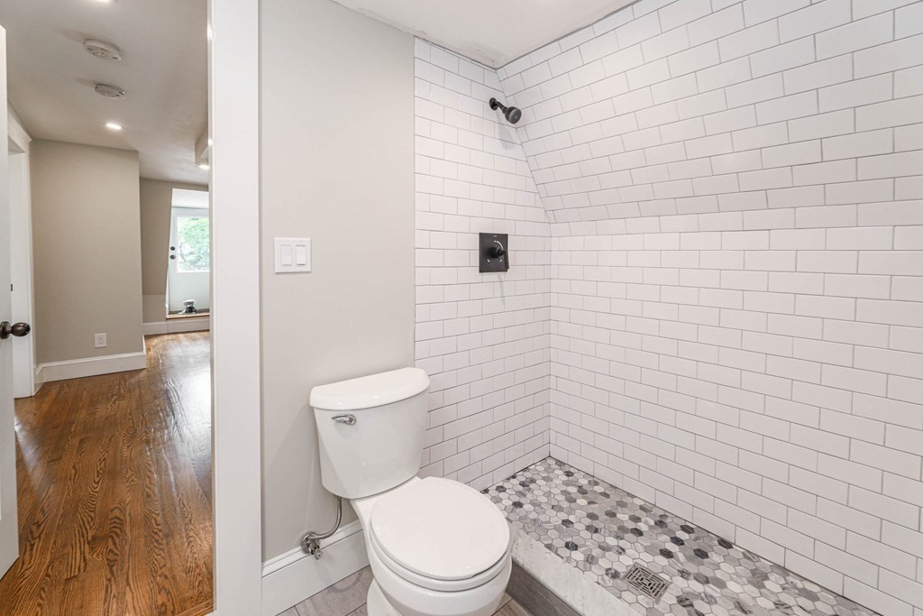 52 Maple Street # 2