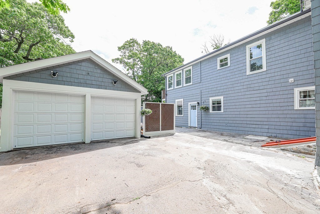 52 Maple Street # 2