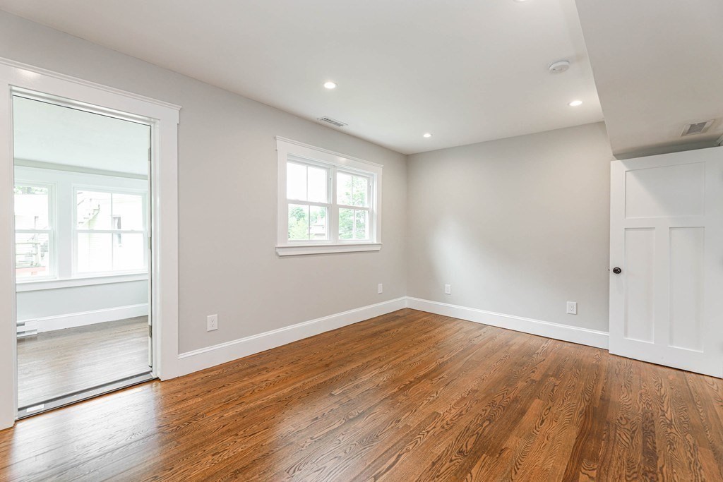 52 Maple Street # 2