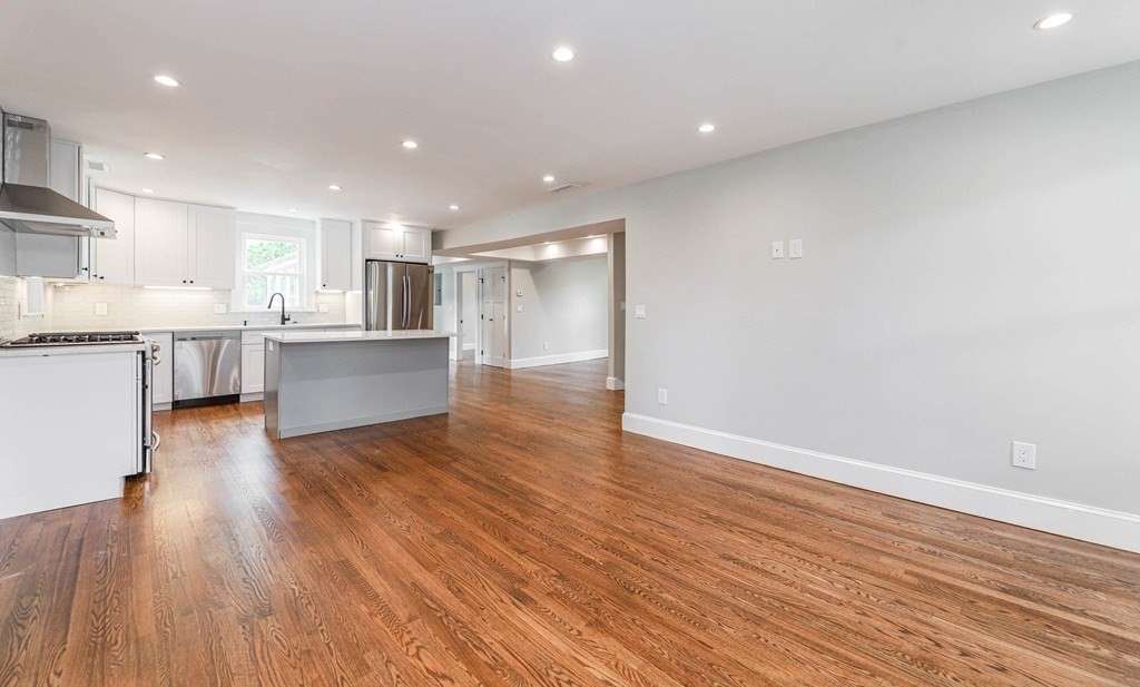 52 Maple Street # 2