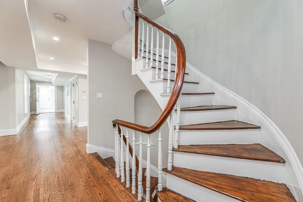 52 Maple Street # 2