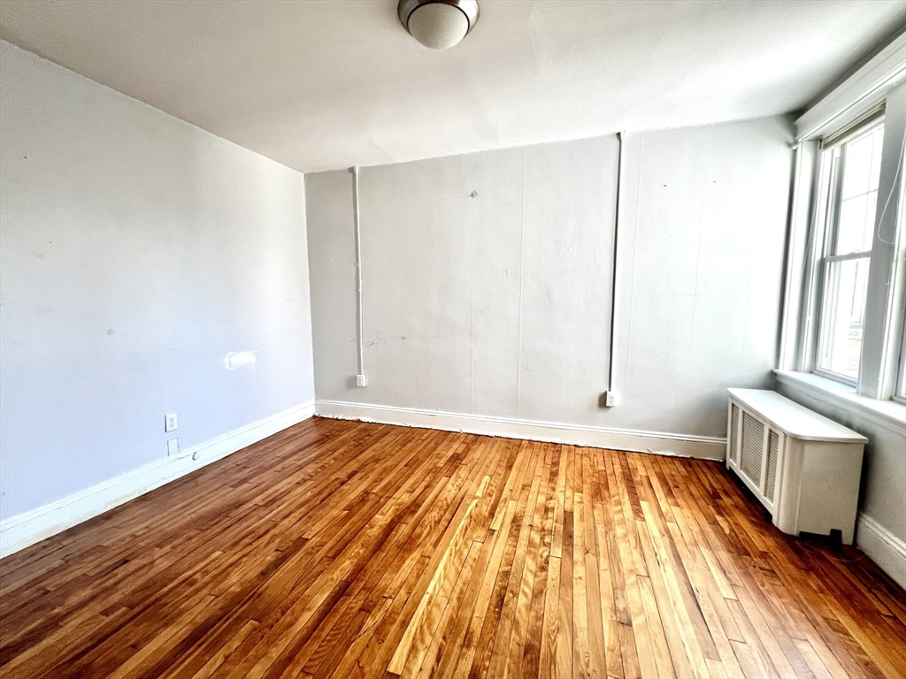 76 Babcock Street # 3