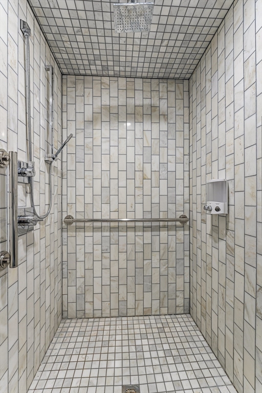 542 Dorchester Ave. # 302