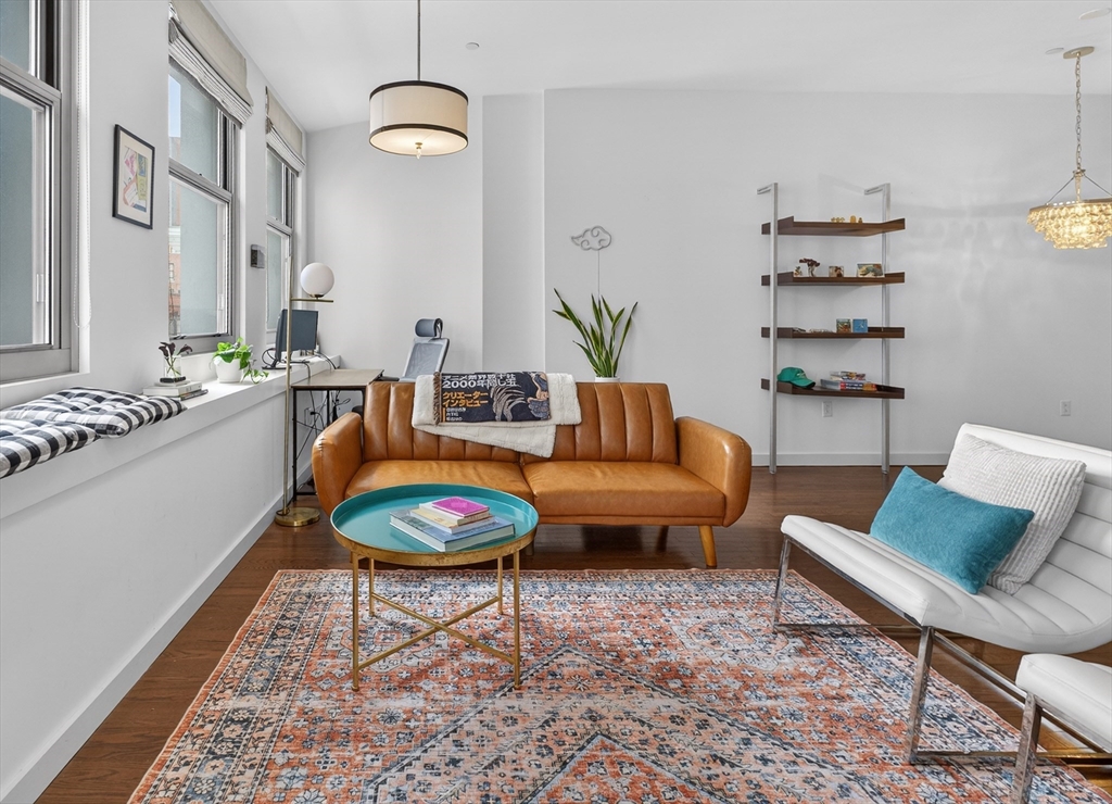 88 Kingston Street # 6c