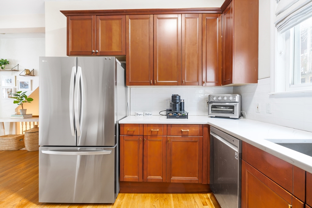 171 H St # 1