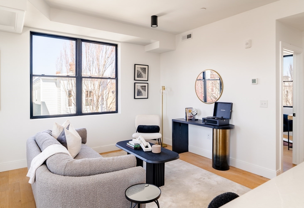 182 Tremont St. # 5A