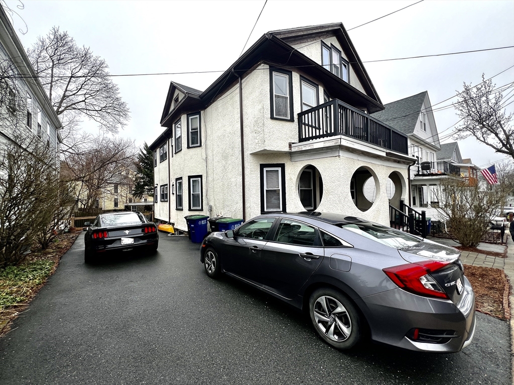 12 Bailey Street # 1