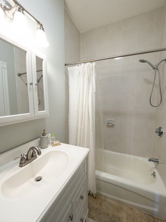 25 Fort Ave # 2
