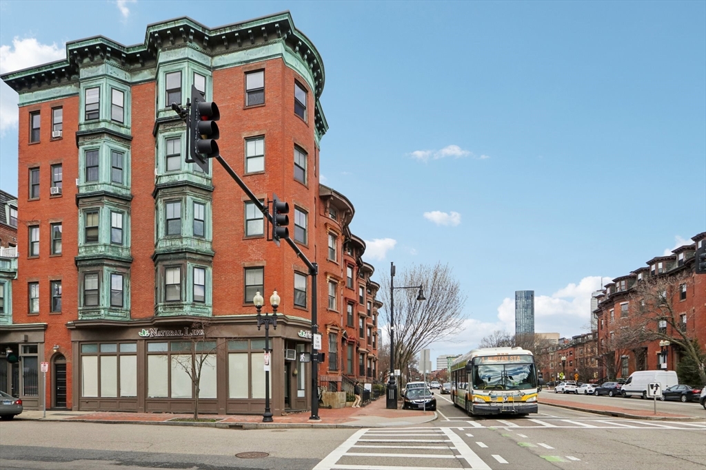 535-539 Shawmut Ave # 5