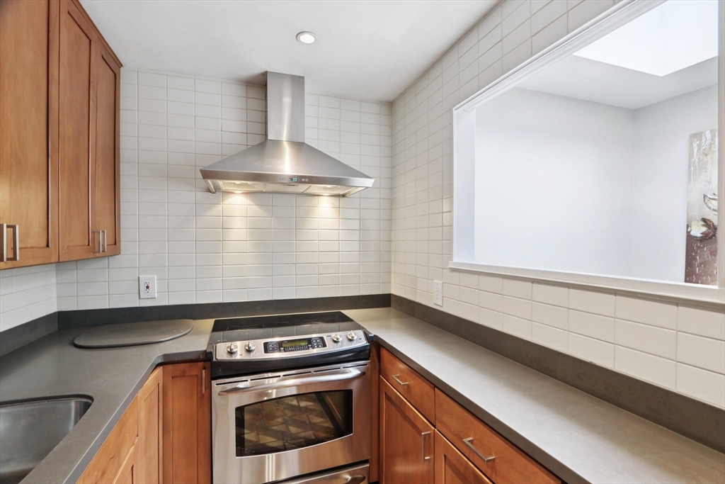 535-539 Shawmut Ave # 5