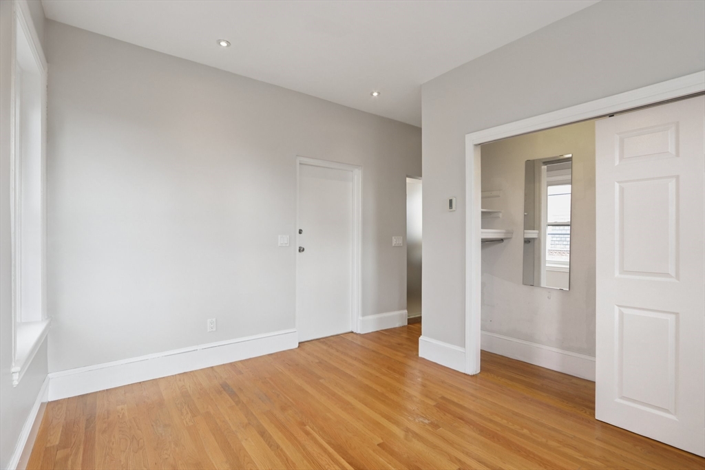 535-539 Shawmut Ave # 5