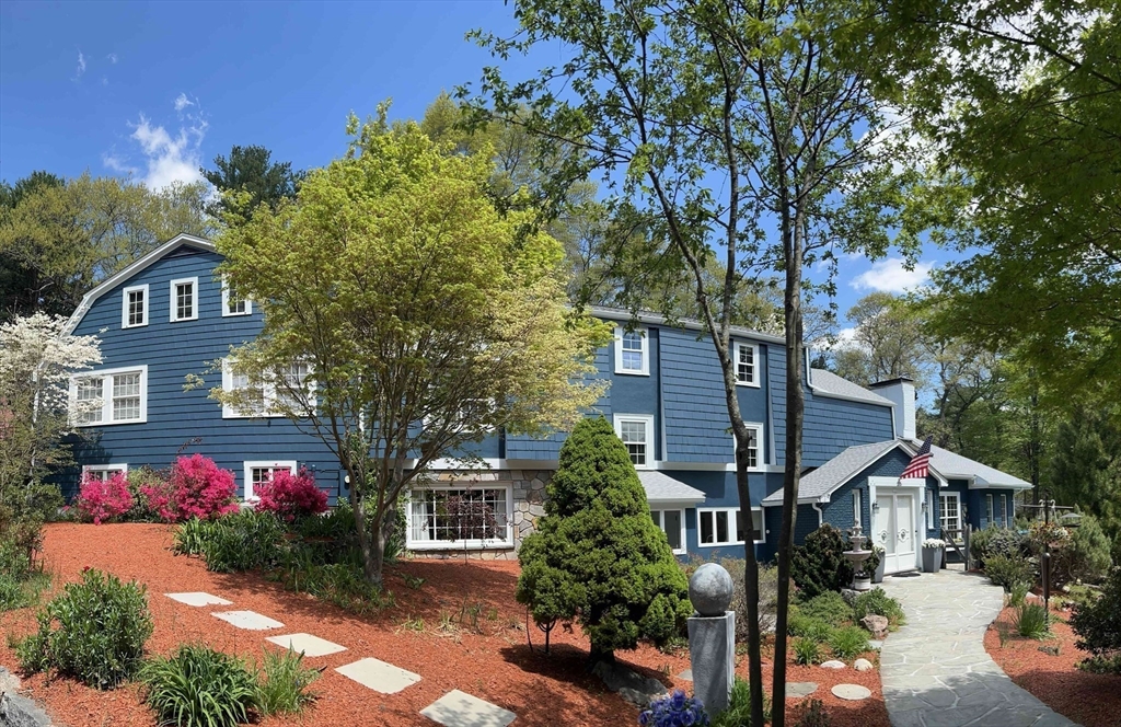 25 Pleasant St
