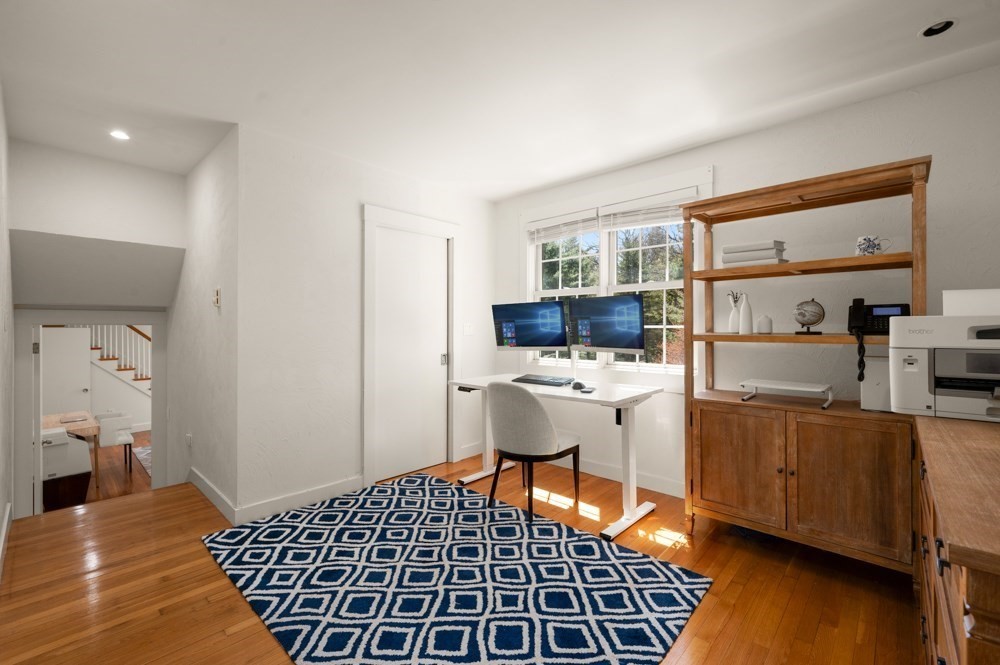 25 Pleasant St