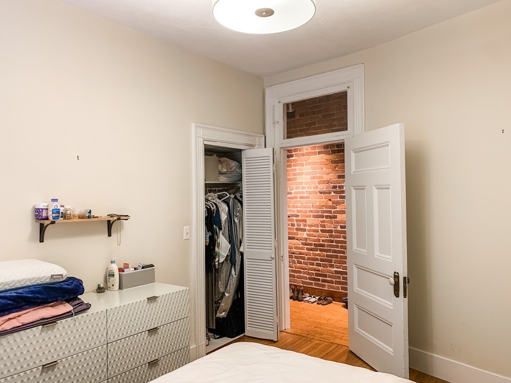 295 Commonwealth Ave. # 5C