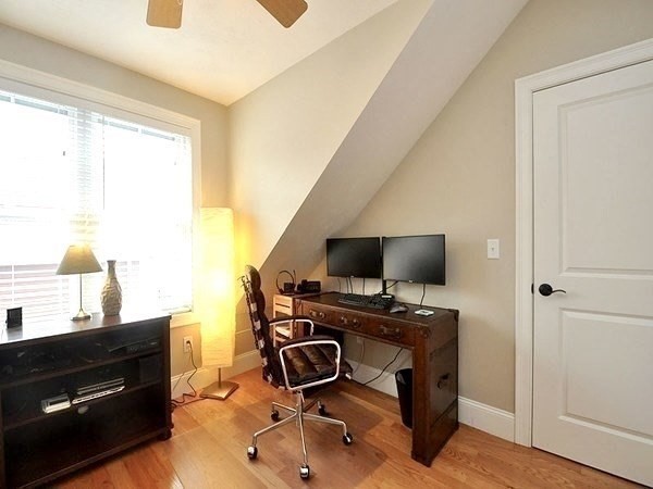 9 Park Street # 4