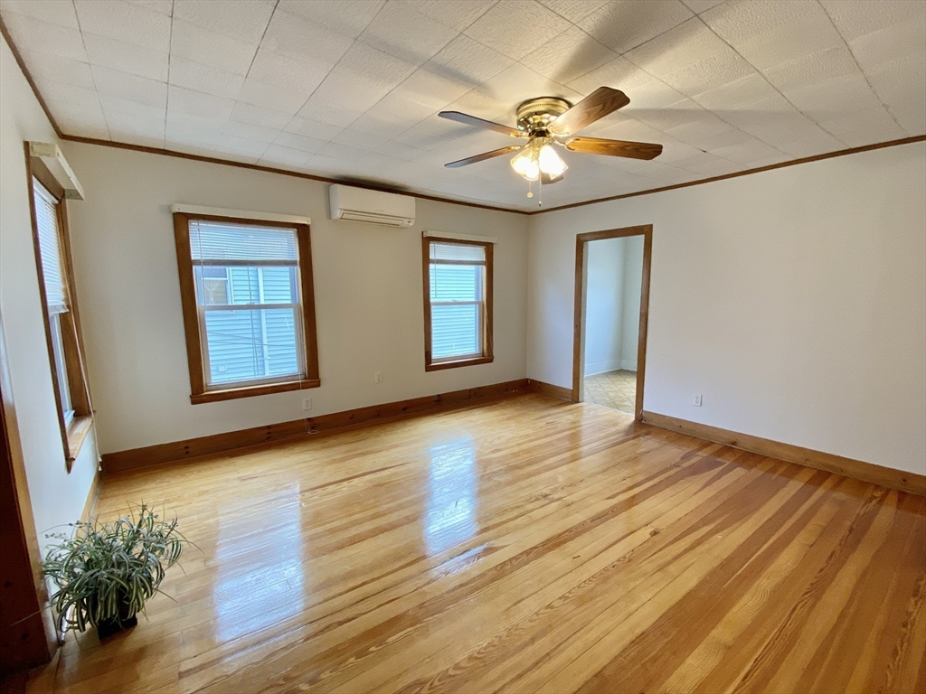 20 Webster Ave # 2