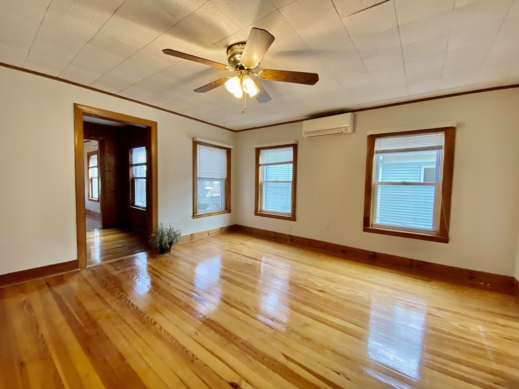 20 Webster Ave # 2
