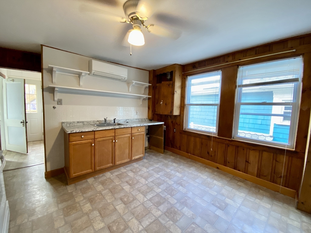 20 Webster Ave # 2