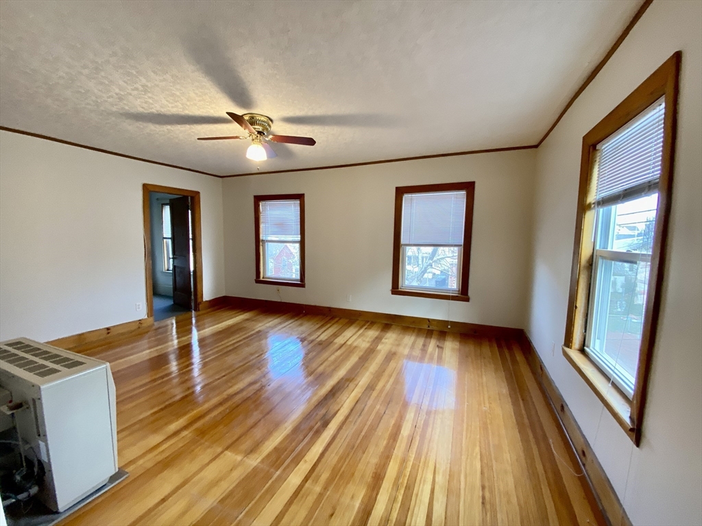 20 Webster Ave # 2
