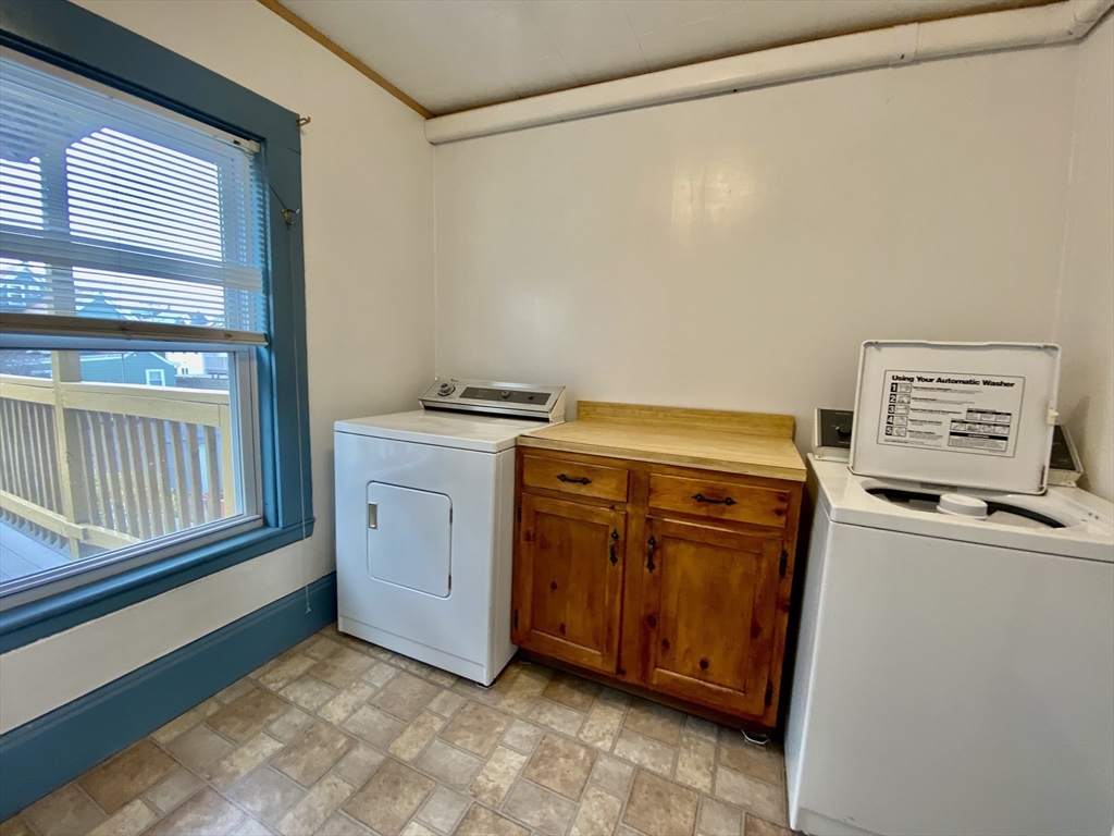 20 Webster Ave # 2