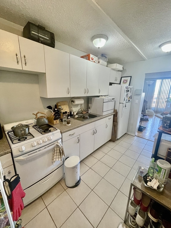 44 Washington # 1009