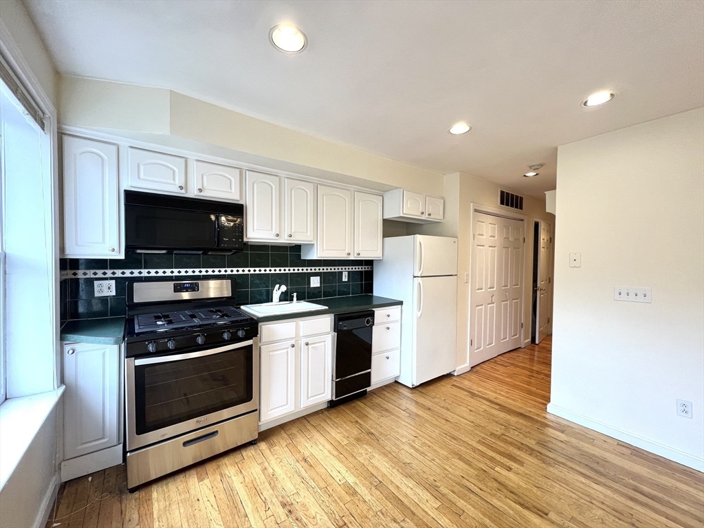 583 Tremont # 2