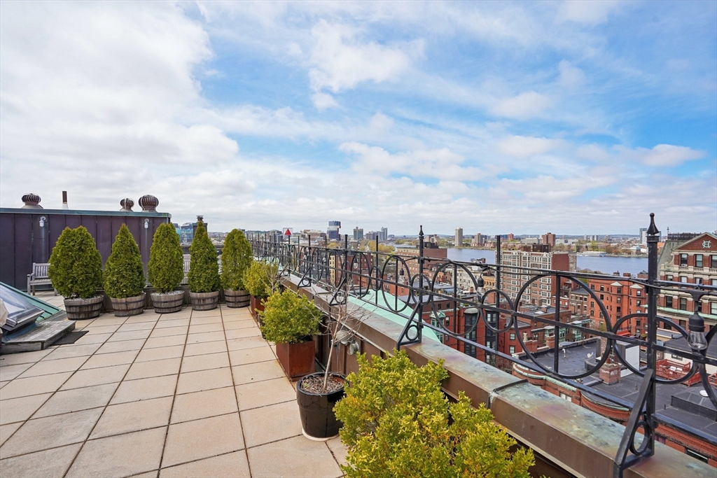 416 Marlborough St. # 408