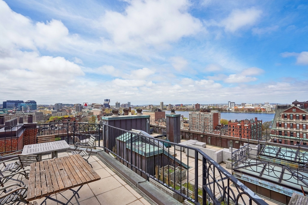 416 Marlborough St. # 408