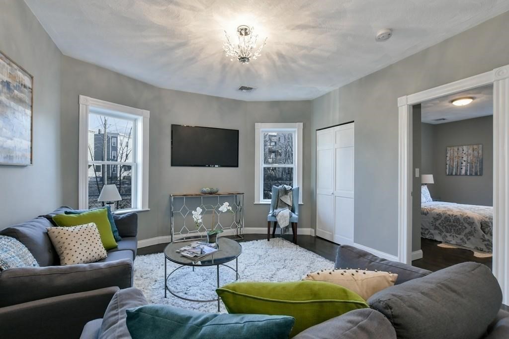 26 Elder St # 1