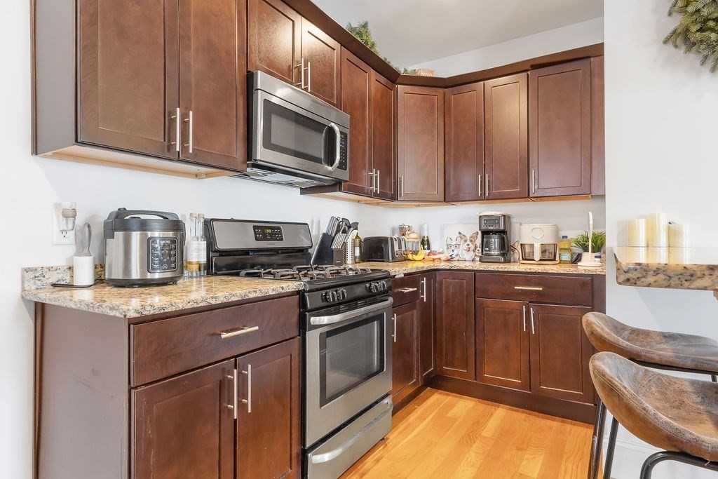 142 Boston St Unit: 3