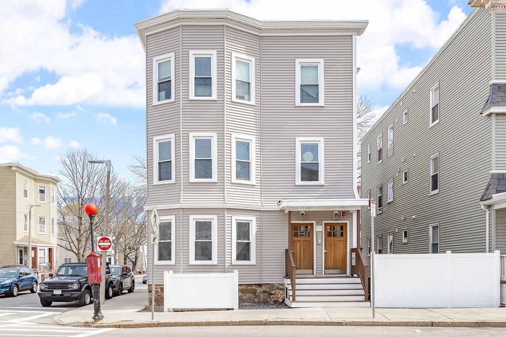 142 Boston St Unit: 3