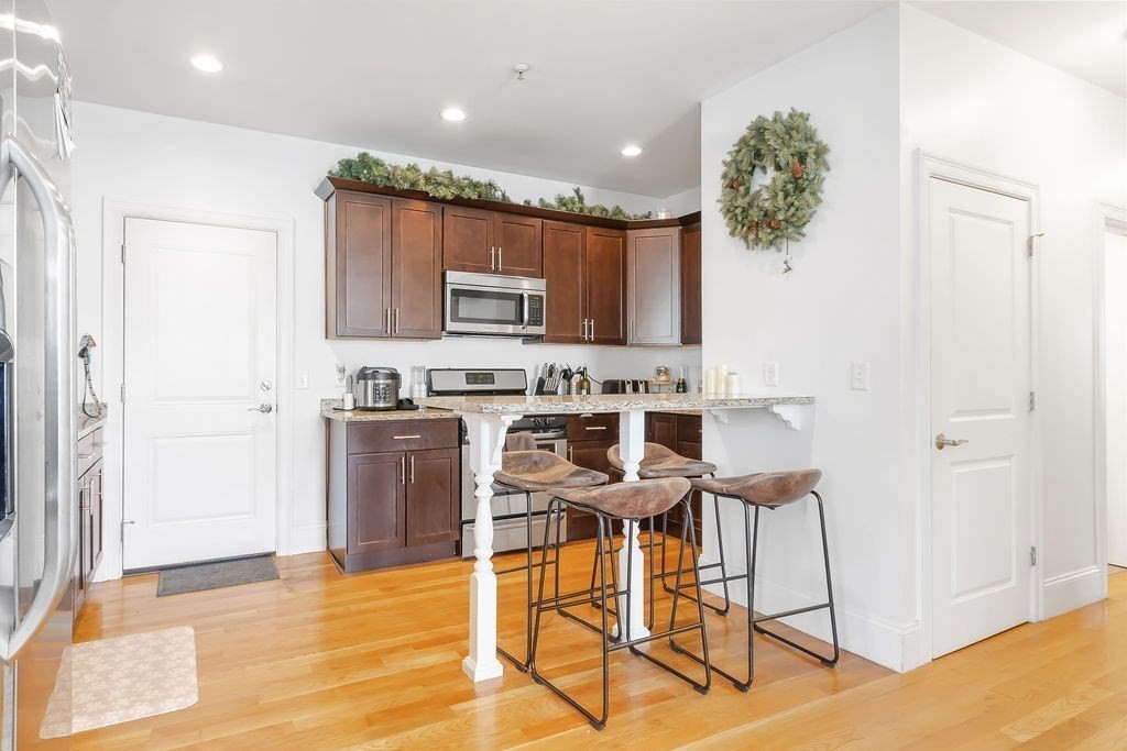 142 Boston St Unit: 3