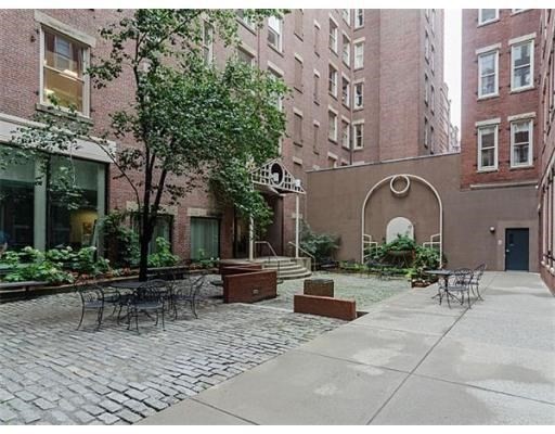 70 Lincoln Street # L414
